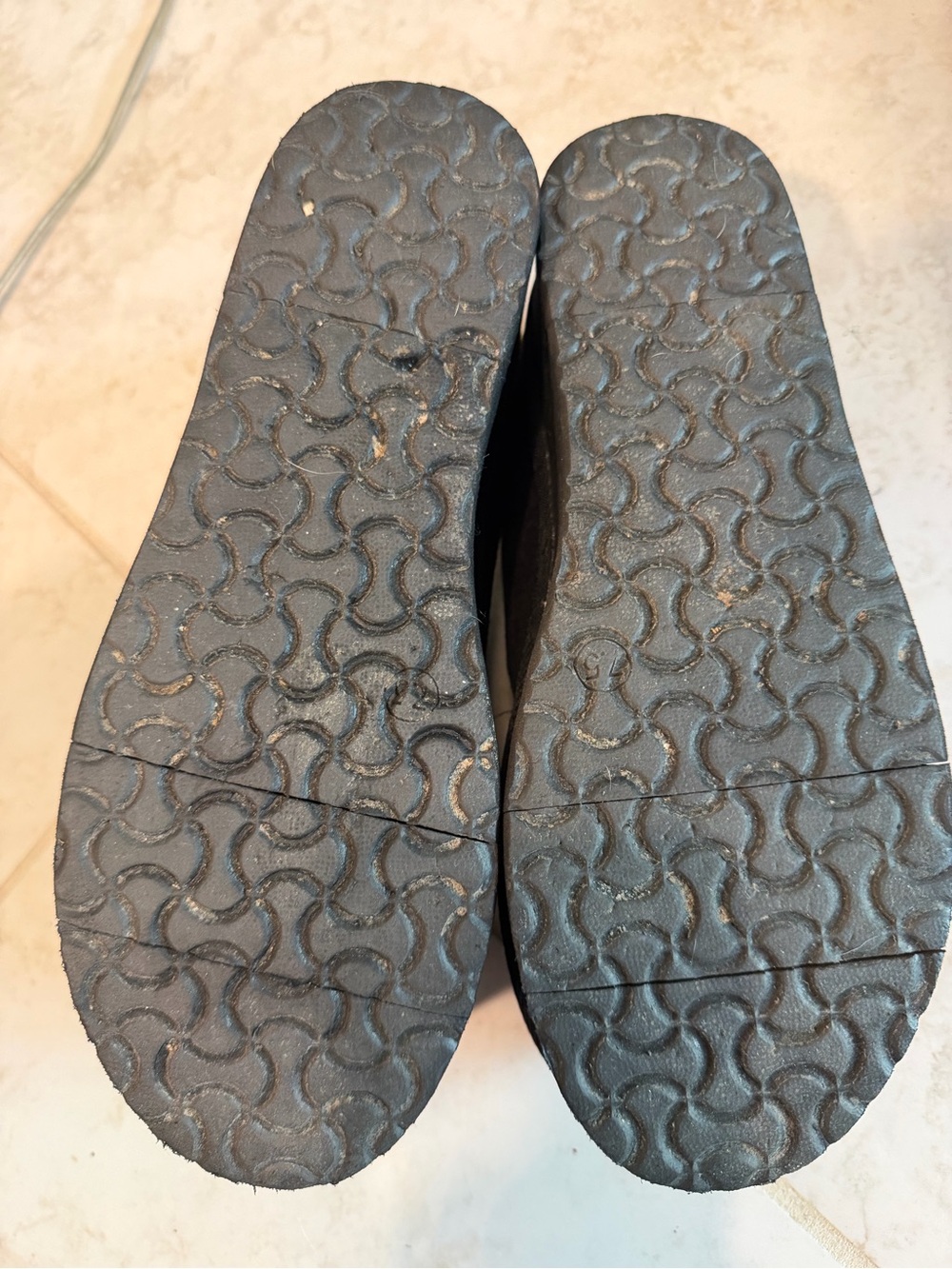 Women's Black Fleece-Lined Slip-On Slippers Mules - Picture 4 of 5